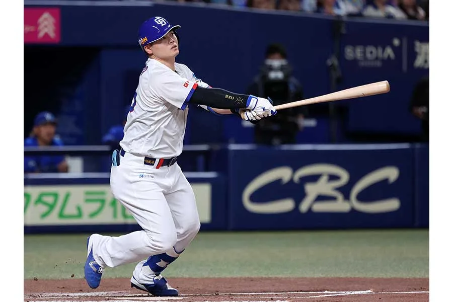 中日・細川成也、打球速度184.3キロ弾！5階席着弾の衝撃アーチ