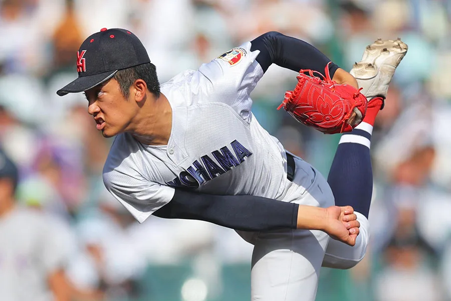 横浜が花巻東を6-0完封！156キロ右腕・織田翔希の衝撃10Kで4強入り