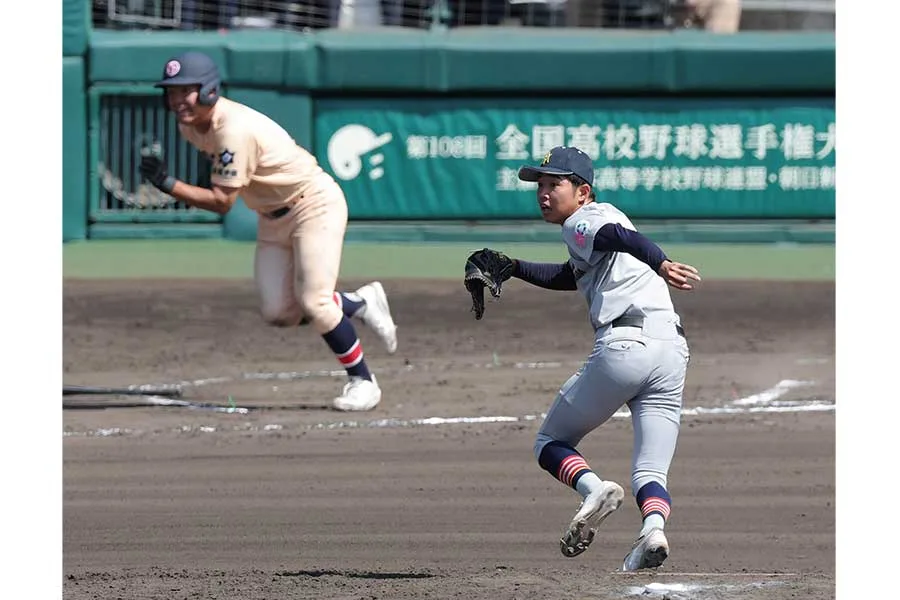 「Tシャツみたい！」青森山田の新ユニに甲子園騒然